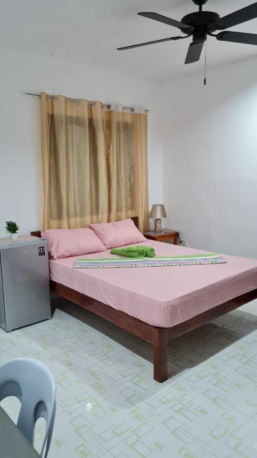 Babas Guesthouse Moalboal Luaran gambar