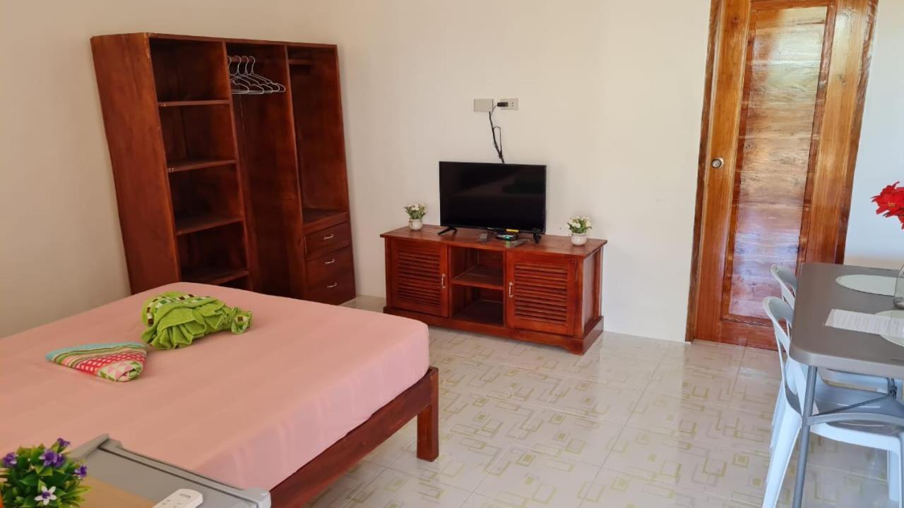 Babas Guesthouse Moalboal Luaran gambar