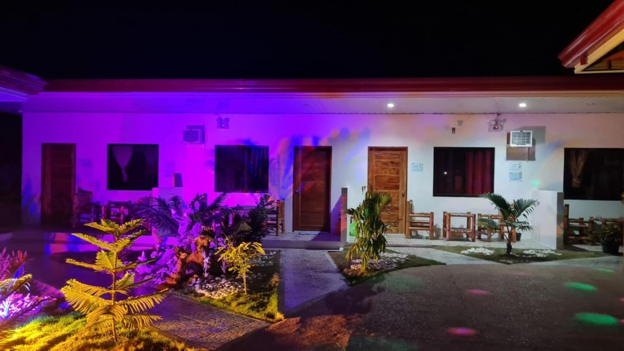 Babas Guesthouse Moalboal Luaran gambar