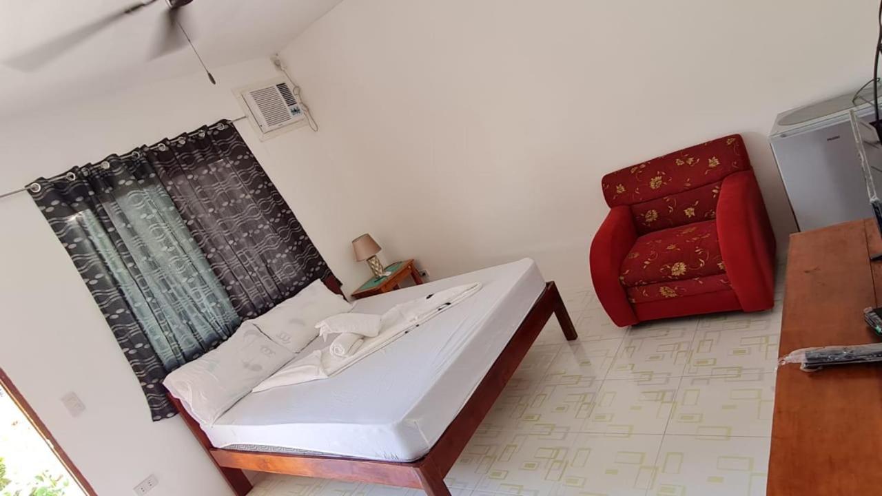Babas Guesthouse Moalboal Luaran gambar